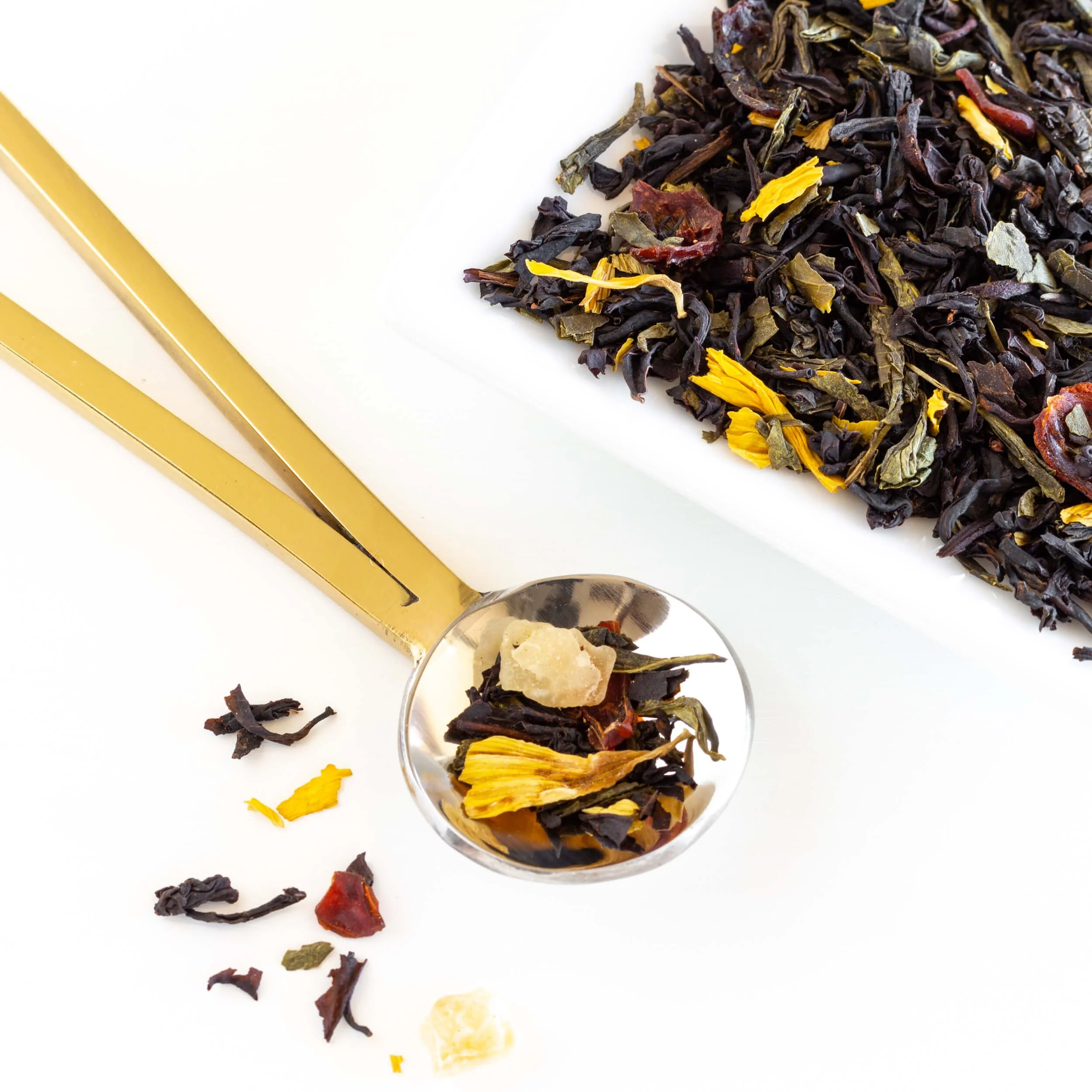 Summer Romance Black & Green Tea Blend - Image 5